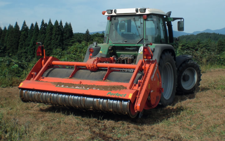 Digging machines